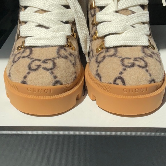 NEW!! Gucci Tweed Boots Sold Out! - Picture 5 of 9